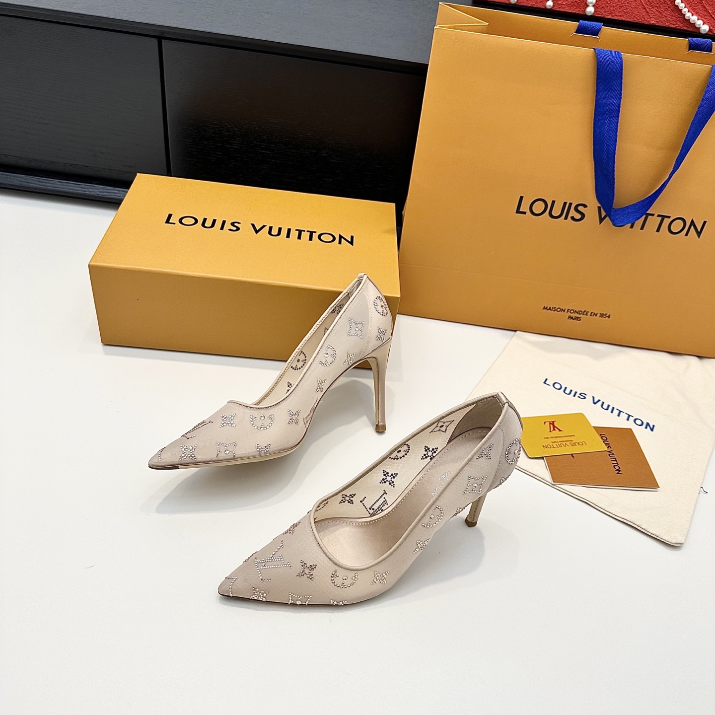 Women's high heels